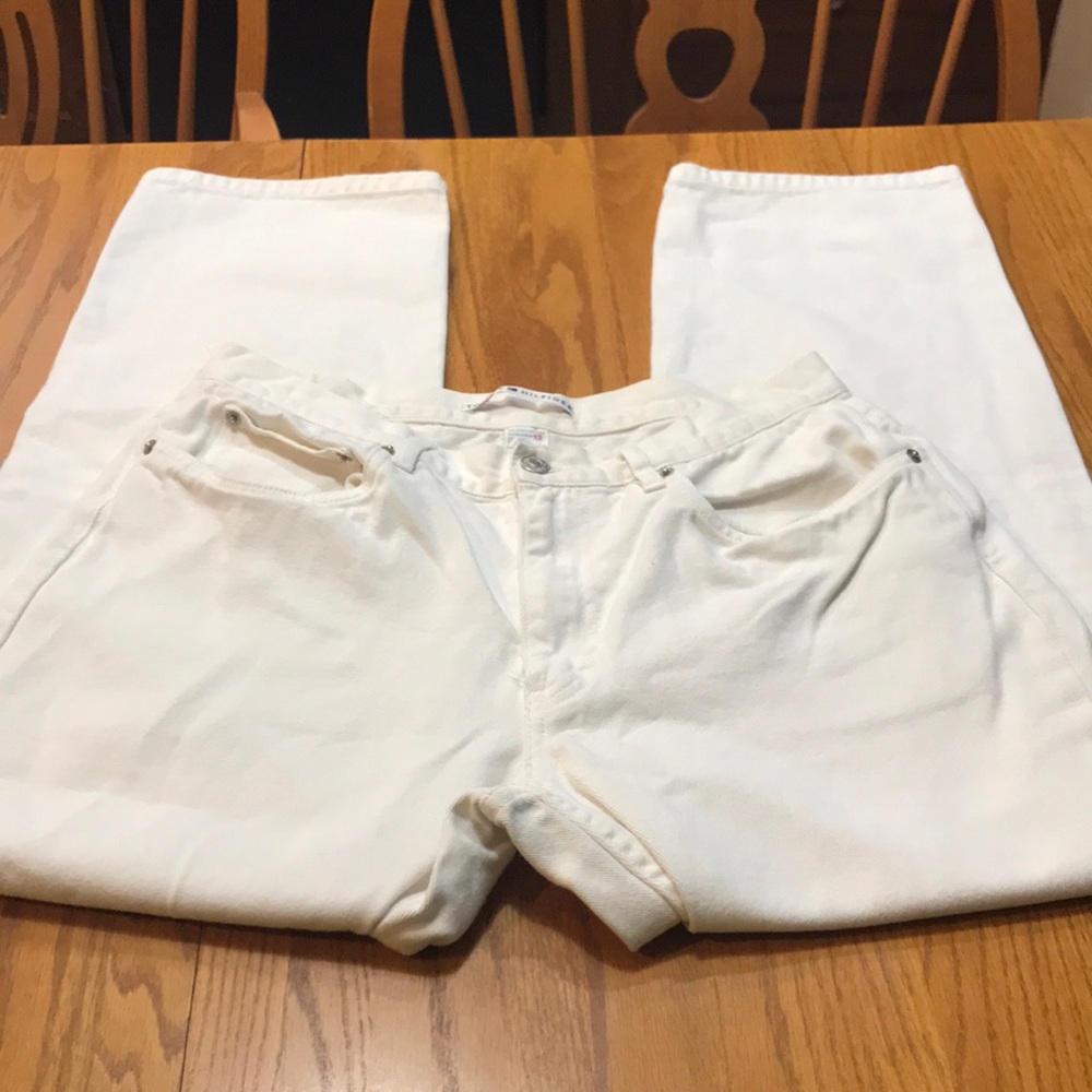 TH Jeans